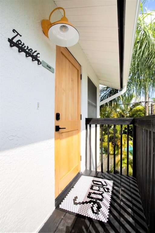 Joie Inn Interior Sage Room 49 commercial exterior hotel inn porch lighting Original Wall Sconce 12in 550 Yellow porcelain