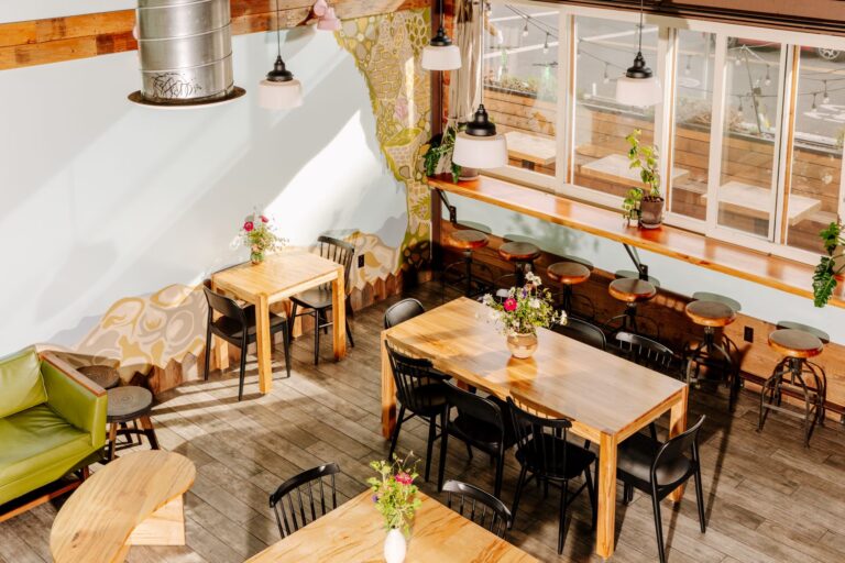 DINING1
