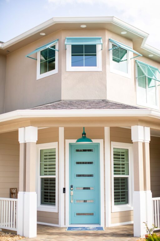 Exterior Residential Outback LED Stem 20in 390 Teal CGG 100 black FST 4M5A4432