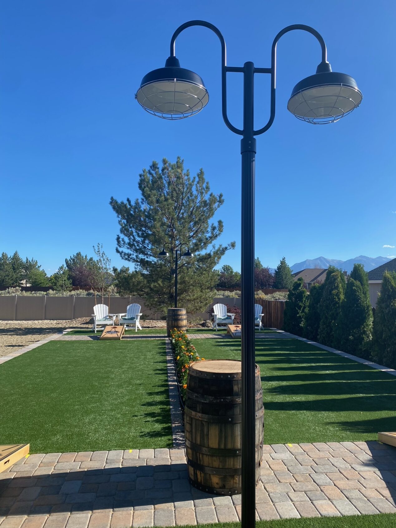 Outdoor light deals posts residential