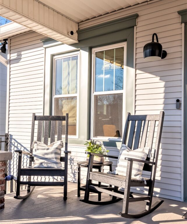 ext 07 residential exterior lighting porch Newport Gooseneck 9in 100 Black G26arm