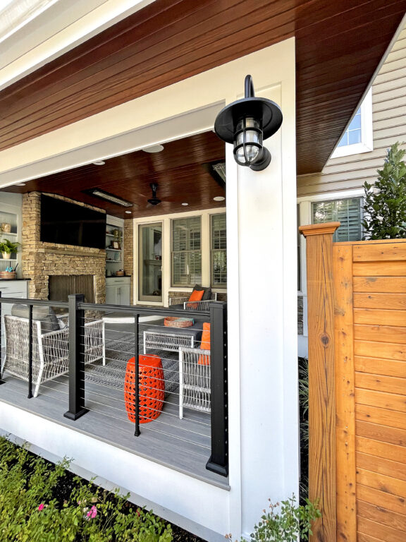 IMG 0170 residential exterior lighting patio porch Industrial Guard Gooseneck 105 Textured Black G26arm Warehouse Shade TGG Ribbed Glass