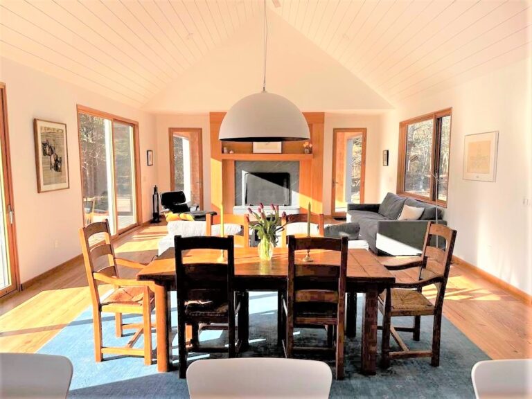 IMG 6540 residential interior lighting dining room Loma 28in Pendant 206 Matte White 940 Painted Aged Copper 10ft cable cord SWH