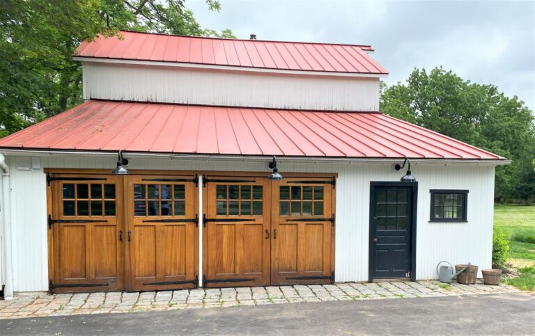 IMG 4143 residential exterior lighting barn garage Dino Gooseneck Light 12in 150 Black G11arm