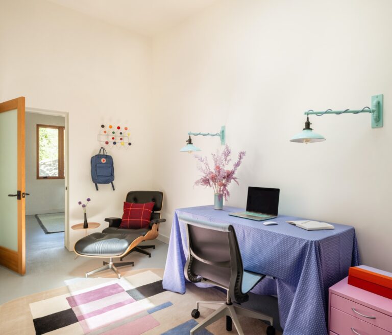 Small BarnLight MikeKelley 7EDIT